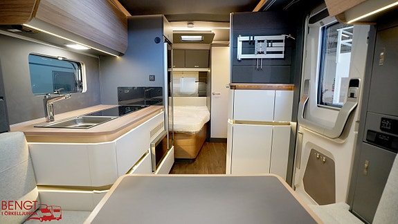 Knaus AZUR 500 FU 9 of 21