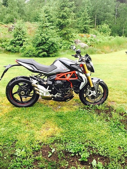 MV Agusta Brutale RR 3 of 5