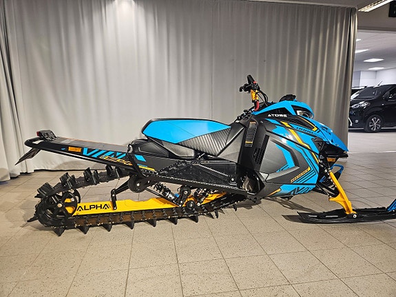 Arctic Cat M 8000 ALPHA superskick 2 of 5
