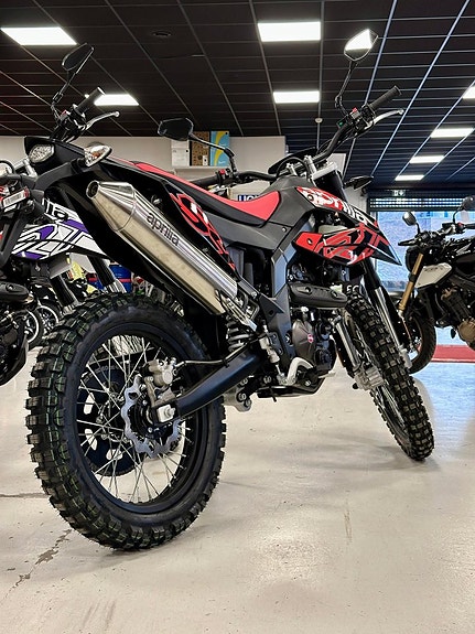 Aprilia RX 125 4 of 5