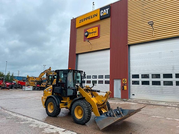 CAT 908 M