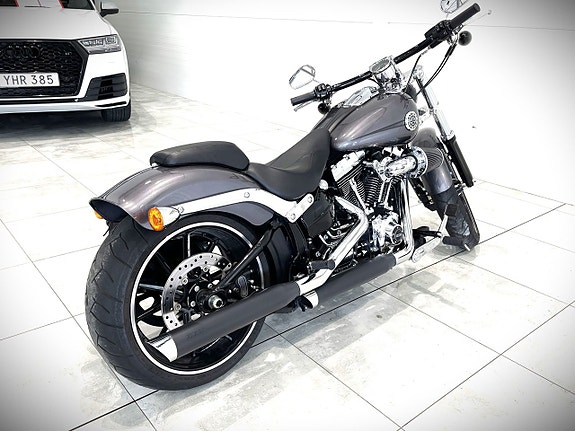 Harley-Davidson Breakout Twin Cam 103 B Cobra Ny Bes 1381 mil 8 of 25