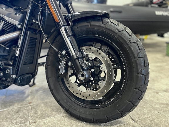 Harley-Davidson Fat Bob 114 V-Twin Milwaukee-Eight | Vance 10 of 16