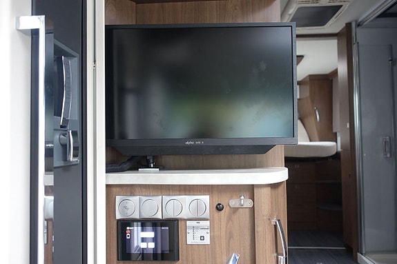 Frankia I 8400 QD Platin Fullutrustad/HPC Stödben/Nyskick 18 of 26
