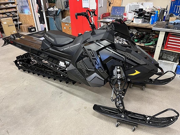 Polaris Pro RMK 850 155 PIDD -20 , MOMS ,NY tunnel NY matta!