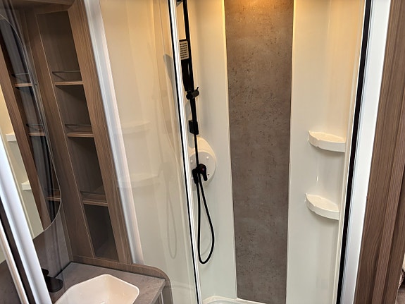 Kabe Royal 630 TDL KS * E2 Långbäddar * 3657 kr/mån * 3.95% * 14 of 20