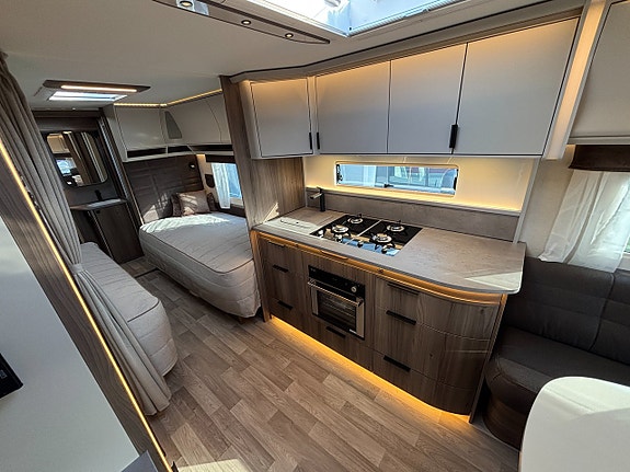 Kabe Royal 630 TDL KS * E2 Långbäddar * 3657 kr/mån * 3.95% * 7 of 20