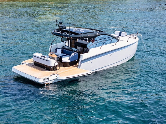 Beneteau Gran Turismo 40 | NYHET 3 of 12