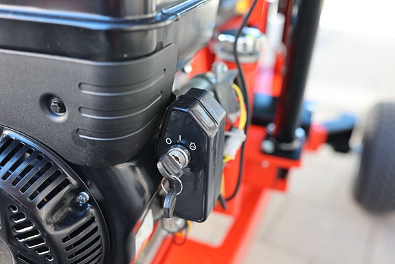CFMOTO Black Wolf Digger 360 Grävaggregat  | RÄNTEFRITT 5 of 21