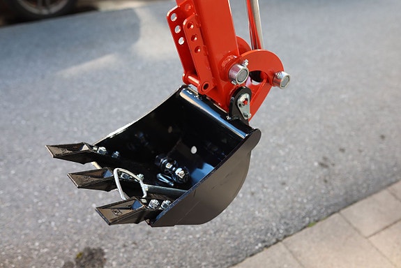 CFMOTO Black Wolf Digger 360 Grävaggregat  | RÄNTEFRITT 7 of 21