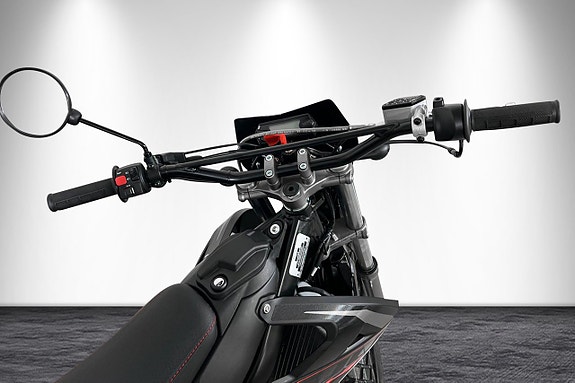 Rieju XC  Black Edition 4 of 4