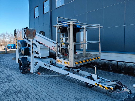 Dino 160 XTB Skylift 3 of 6