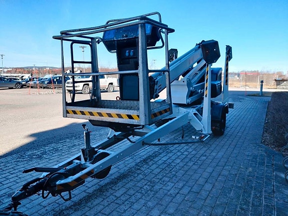 Dino 160 XTB Skylift 4 of 6
