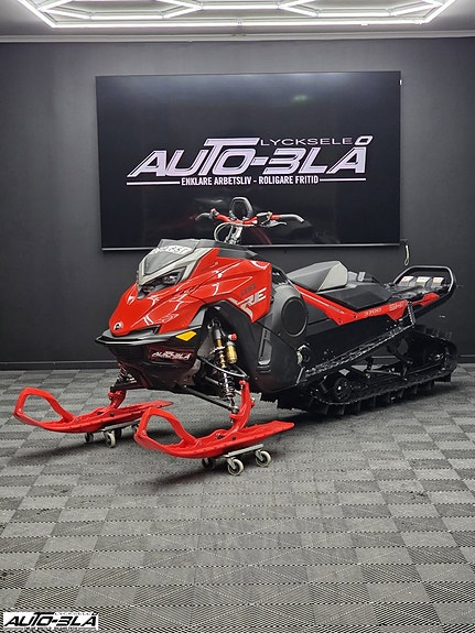 Lynx Shredder RE 3700 850 E-TEC Turbo R *Momsad