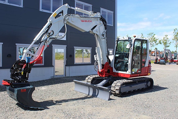 Färdig för lev. Ny Takeuchi TB290-2 med knäckbom 2 of 12