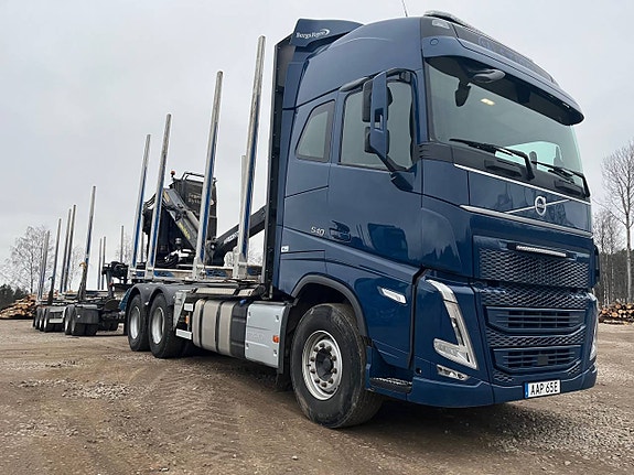Timmerbil Volvo FH 6x4 540hk 2 of 6