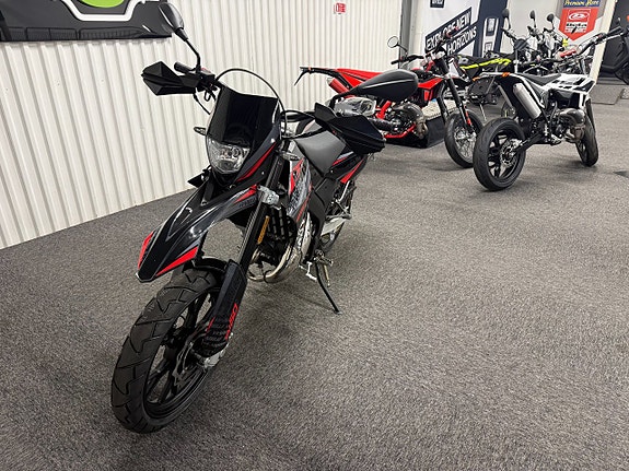 Viarelli Motard 2 of 4