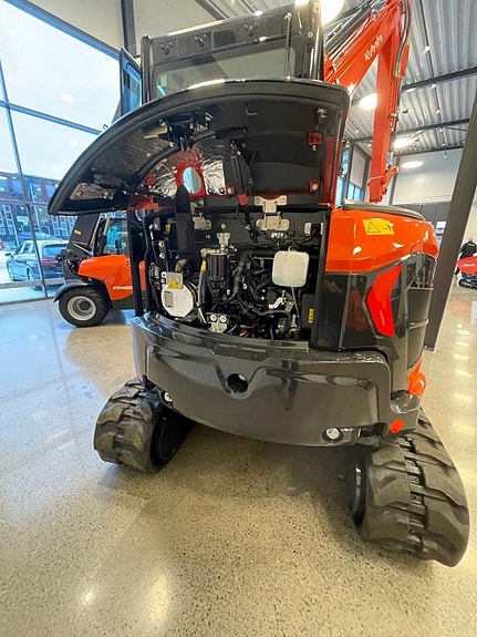 Kubota KX 060-5 3 of 5