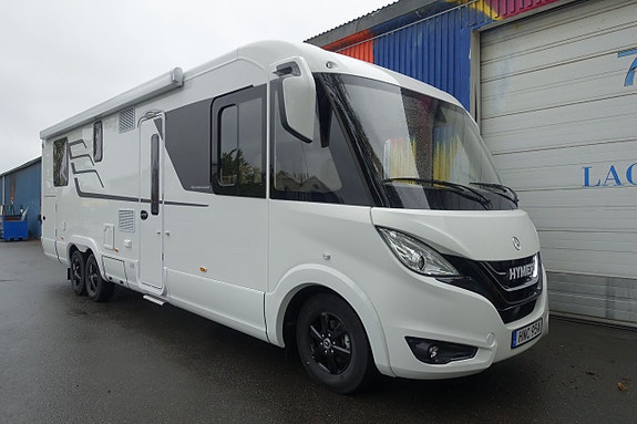 Hymer Masterline I 890