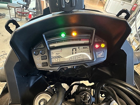 Honda VFR1200X Crosstourer 6 of 6