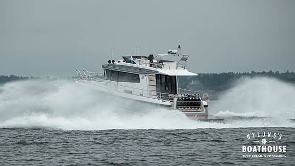 Nord Star 42+ | 2x Volvo Penta D6-440DPI 26 of 30
