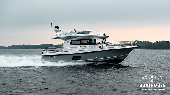 Nord Star 42+ | 2x Volvo Penta D6-440DPI 3 of 5