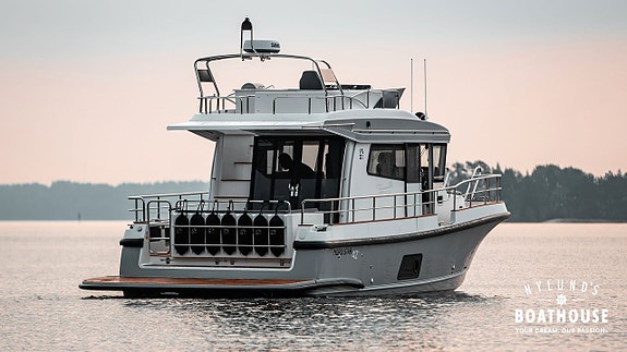 Nord Star 42+ | 2x Volvo Penta D6-440DPI 4 of 5