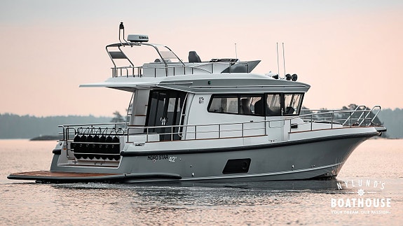 Nord Star 42+ | 2x Volvo Penta D6-440DPI 14 of 30