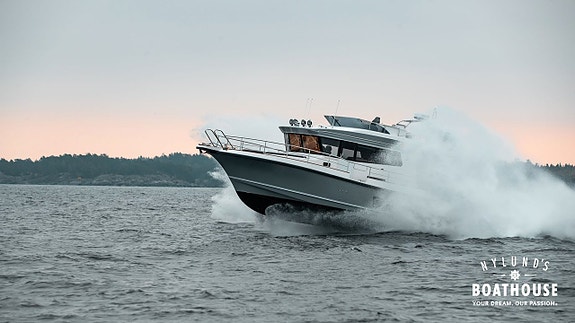 Nord Star 42+ | 2x Volvo Penta D6-440DPI 27 of 30