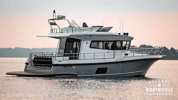 Nord Star 42+ | 2x Volvo Penta D6-440DPI 9 of 30