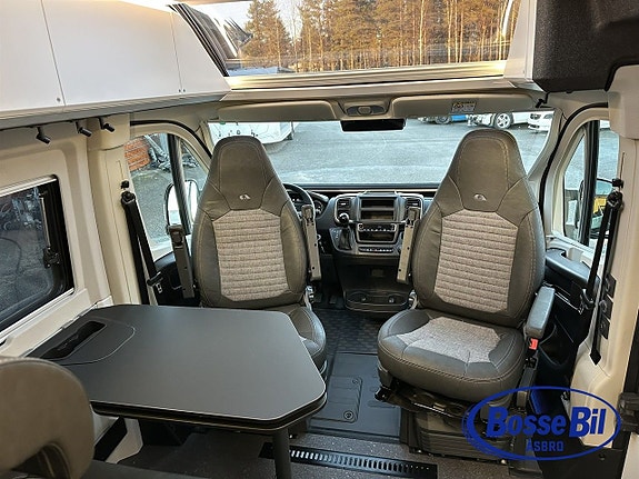Adria Twin 640 SLB 180hk * Supreme  *Automat * Topputr 12 of 14