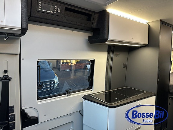 Adria Twin 640 SLB 180hk * Supreme  *Automat * Topputr 14 of 14