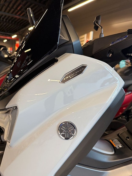 Yamaha Nmax 125 Tech Max *Nu hos oss* 3 of 8