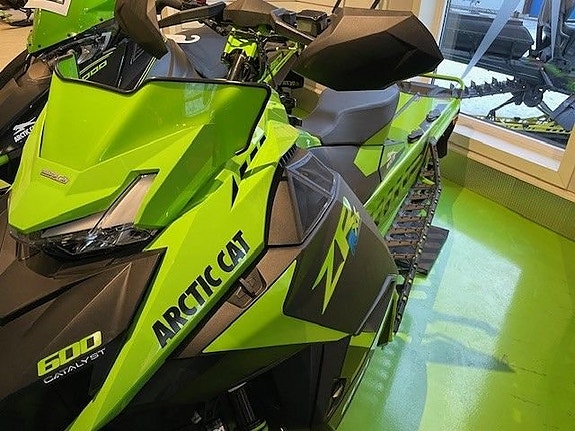 Arctic Cat ZR 600 RXC -24 Momsad 3 of 5
