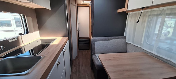 Knaus 500 KD Sport "Våningssäng + Golvvärme" 7 of 10