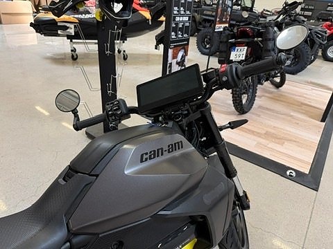 Can-Am Pulse Lagerrensning! Spara 54.000 kr. 1 693 kr per månad 4 of 5