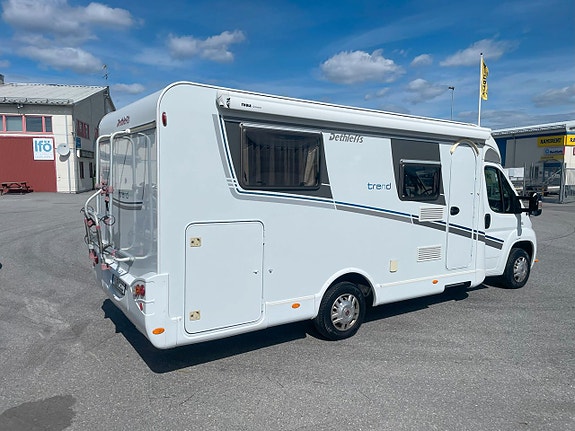 Fiat Dethleffs  2,3 MultiJet 130Hk // Långbäddar// B-Körkort // Ny bes 4 of 5