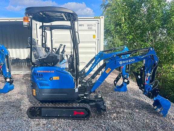 Minigrävare Nya uppgraderade Rippa R15 med tillbehör 2 of 5