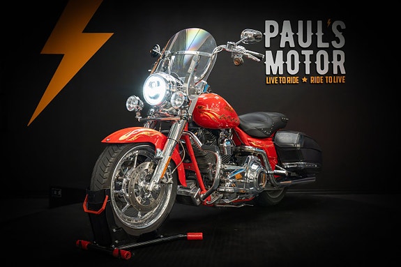 Harley-Davidson Road King CVO (FLHRSE3) "Vance&Hines" 7 of 19