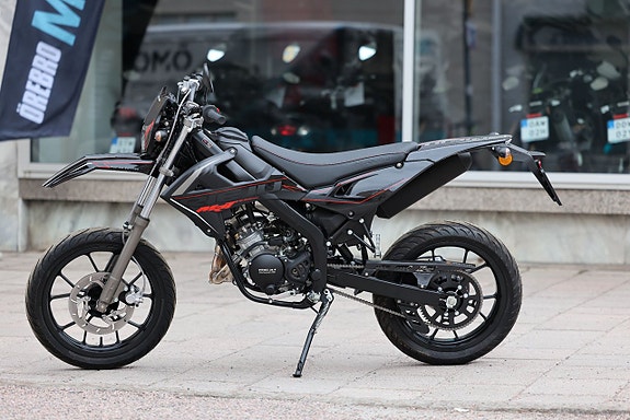 Rieju MRT Black Edition | 45km/h | Crossmoped 16 of 20