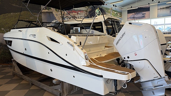 Uttern D77 | Mercury F350-V10 2 of 20