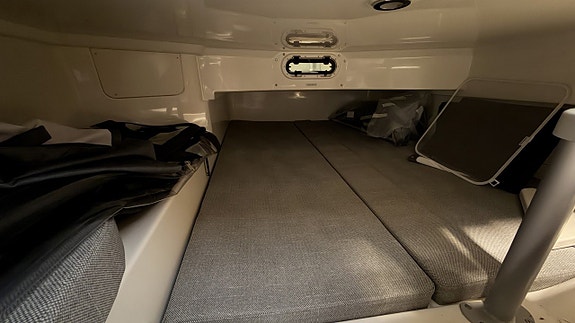 Uttern D77 | Mercury F350-V10 7 of 20