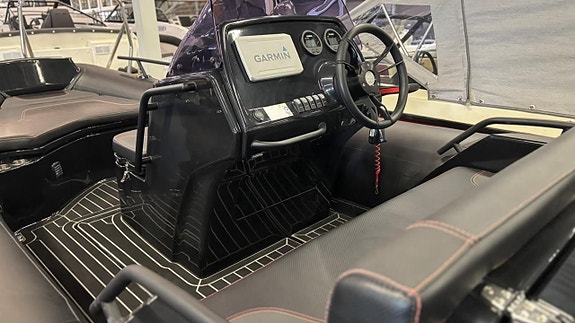 Grand 500 BE -22 med Yamaha F80 LB -23 4 of 5