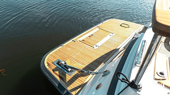 Targa 37+ Hi-Fly CFC | 2x Volvo D6-370A-F 14 of 30