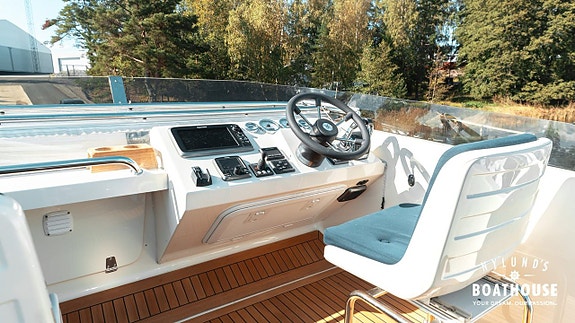 Targa 37+ Hi-Fly CFC | 2x Volvo D6-370A-F 20 of 30