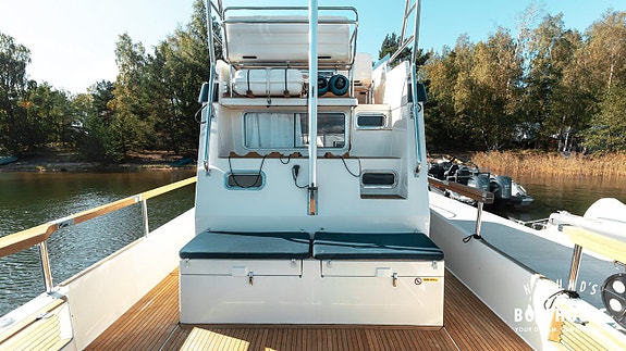 Targa 37+ Hi-Fly CFC | 2x Volvo D6-370A-F 16 of 30