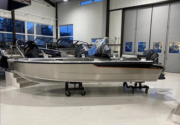 Buster M2 2024 Yamaha F40 ink * kampaj