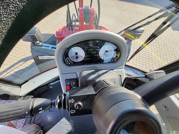 Yanmar V80-5 / 5tons lastmaskin / 36km 9 of 10
