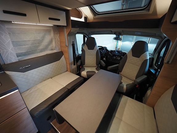 Knaus L!ve Wave 700 LX Mässerbjudande I AUT I Backkamera I Taksäng 9 of 22