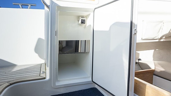 Nimbus Tender 9 - 2020 17 of 30